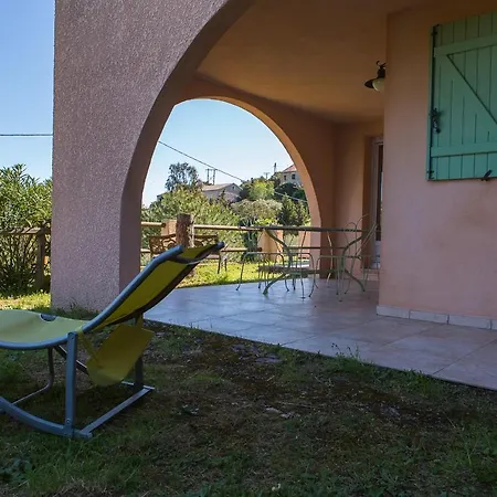 T2 Rez De Apartment