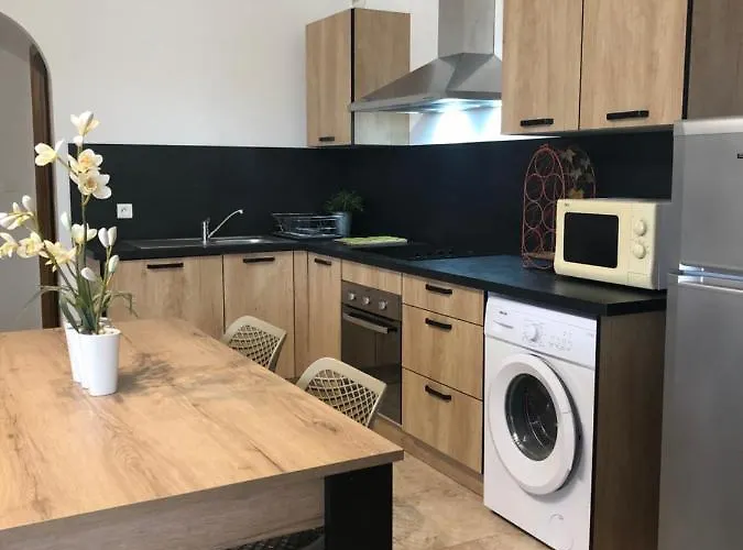 Apartment T2 Rez De Saint-Florent (Corsica)