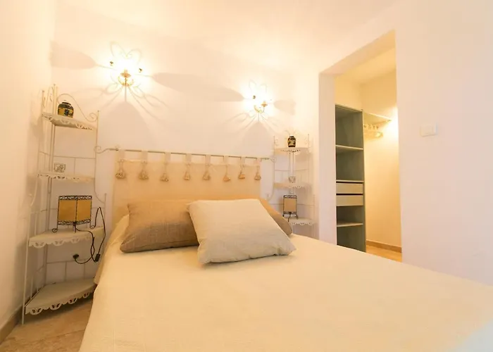 T2 Rez De * Saint-Florent (Corsica)